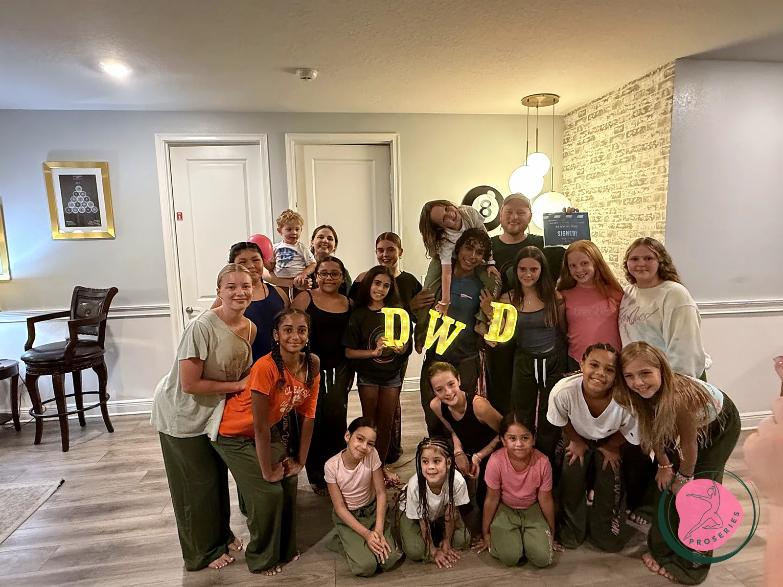 All seventeen Season One dancers together on signing day